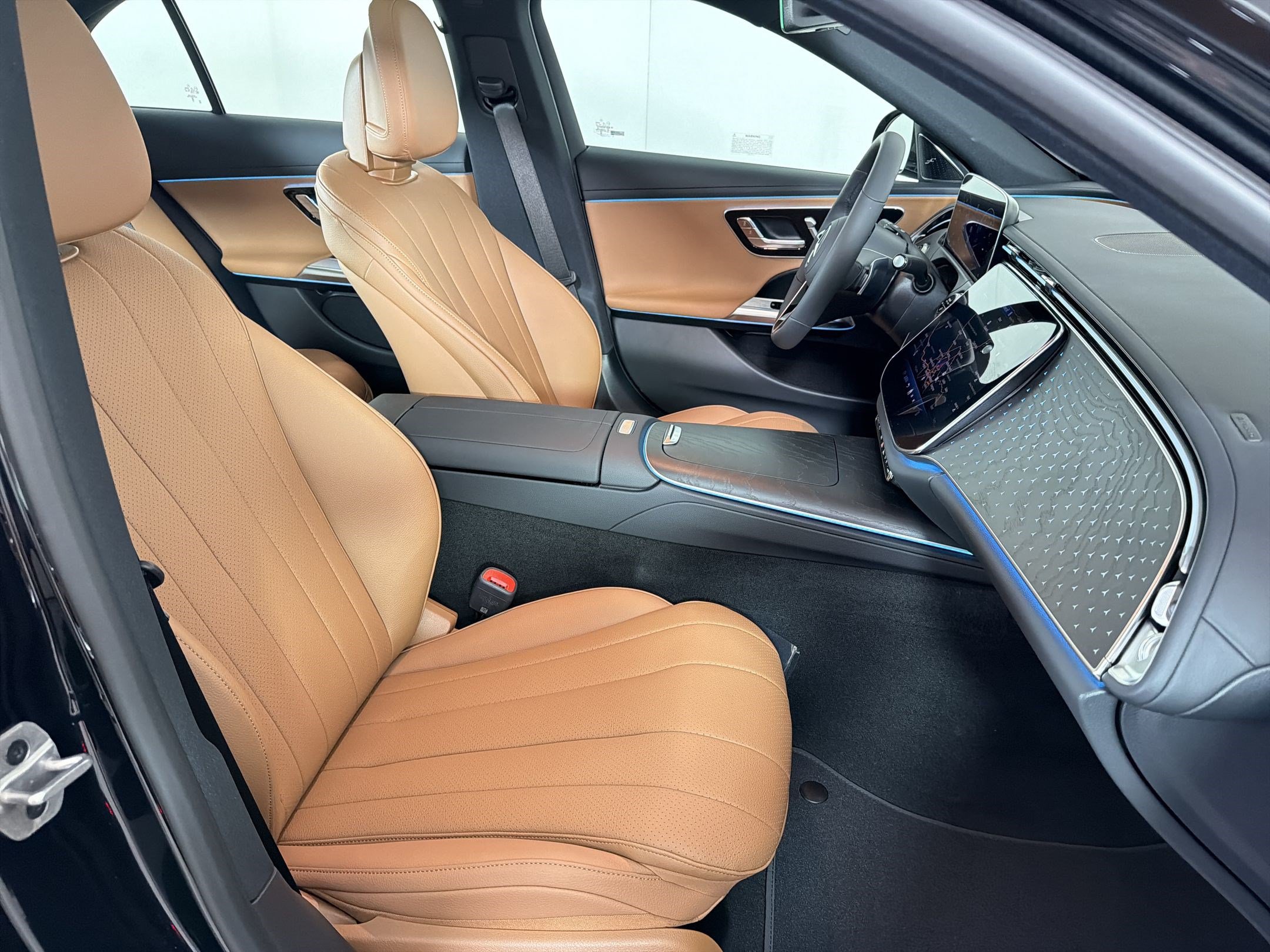 Certified 2026 Mercedes-Benz E 350 4MATIC Sedan image 31