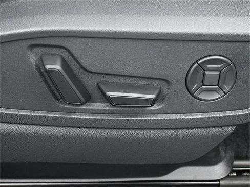 New 2025 Audi Q5 Premium Plus w/ Premium Plus image 37