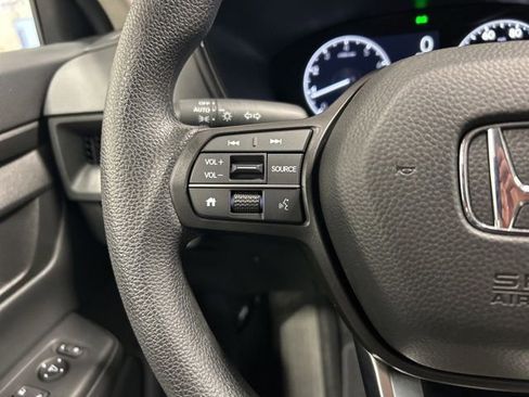 Certified 2025 Honda CR-V EX image 27