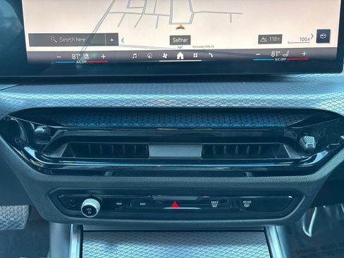 Used 2025 BMW 430i xDrive w/ Premium Package image 25