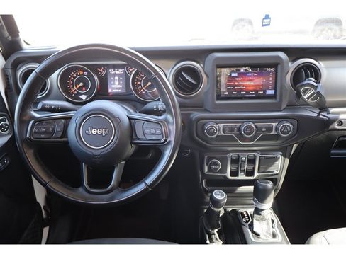 Used 2020 Jeep Gladiator Sport w/ Quick Order Package 24S AWD/4WD image 17