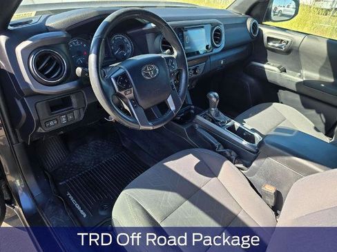 Used 2019 Toyota Tacoma TRD Off-Road AWD/4WD image 2