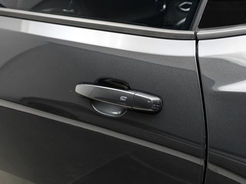 Used 2018 Chevrolet Camaro ZL1 RWD image 37
