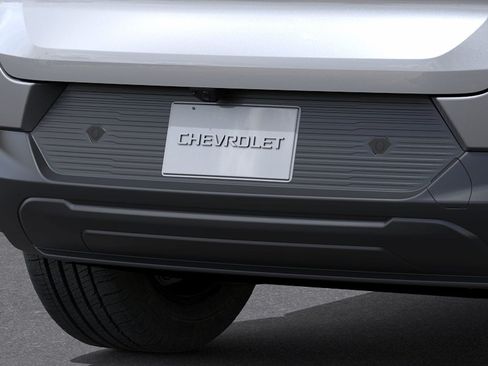 New 2026 Chevrolet Equinox EV LT w/ Comfort Package FWD image 14