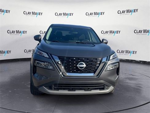 Used 2023 Nissan Rogue SV image 8