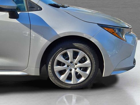 Used 2024 Toyota Corolla LE image 11