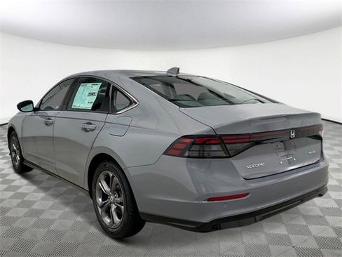 New 2025 Honda Accord EX-L image 3