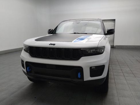 Used 2022 Jeep Grand Cherokee Trailhawk w/ Luxury Tech Group III AWD/4WD image 15