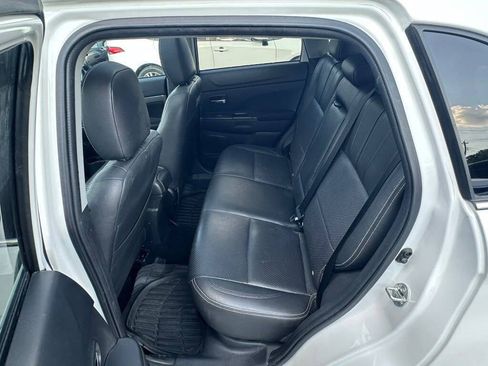Used 2013 Mitsubishi Outlander Sport SE AWD/4WD image 23