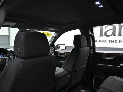 Used 2024 Chevrolet Silverado 1500 LT AWD/4WD image 25