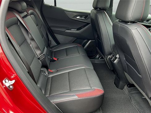 New 2026 Chevrolet Equinox RS w/ Convenience Package III FWD image 20