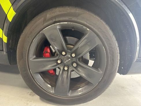 Used 2018 Dodge Durango SRT w/ Technology Group image 9