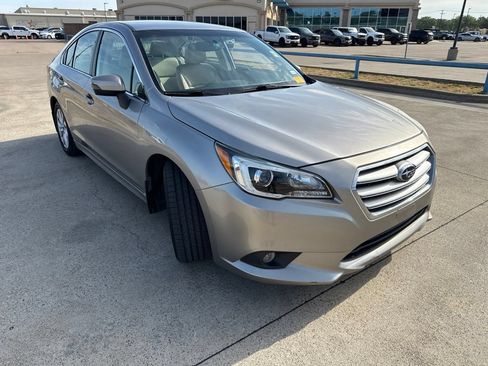 Used 2015 Subaru Legacy 2.5i Premium AWD/4WD image 18