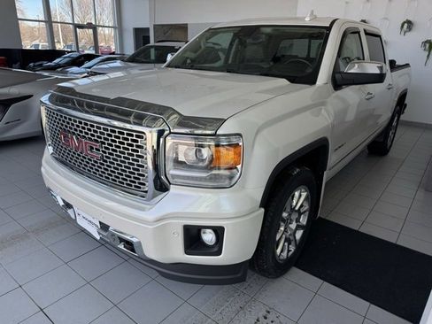 Used 2015 GMC Sierra 1500 Denali w/ Driver Alert Package image 35