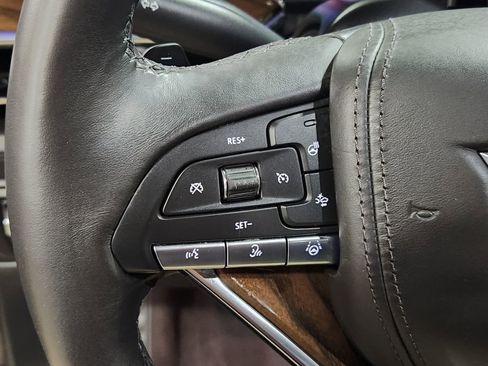 Used 2024 Cadillac Escalade Sport Platinum w/ LPO, ONYX Package image 49