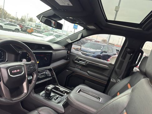 Used 2022 GMC Sierra 1500 AT4 w/ AT4 Preferred Package image 25