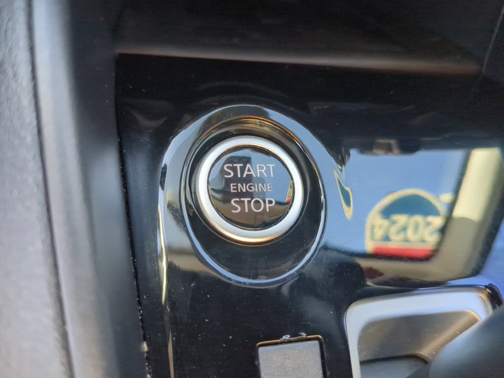 Used 2024 Nissan Versa SV w/ Trunk Package FWD image 29