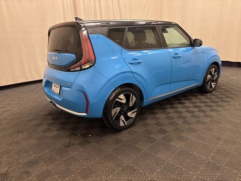 Certified 2023 Kia Soul GT-Line image 5
