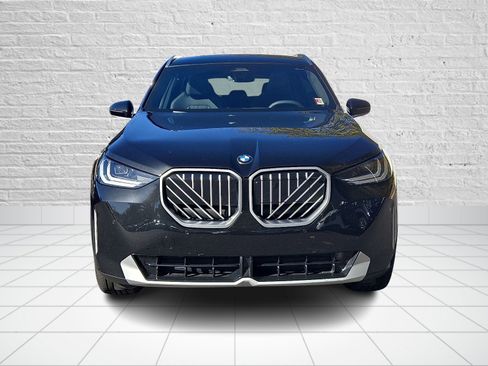 Used 2025 BMW X3 xDrive30i w/ Convenience Package image 2