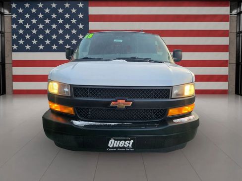 Used 2018 Chevrolet Express 2500 w/ Driver Convenience Package image 14