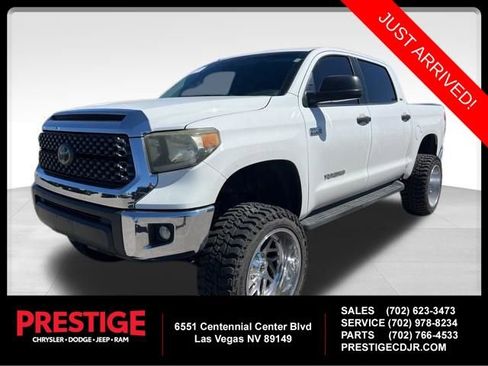 Used 2018 Toyota Tundra Platinum image 1