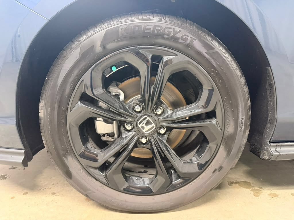 Certified 2025 Honda Accord SE image 20