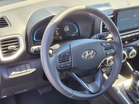 New 2026 Hyundai Venue SEL FWD image 19