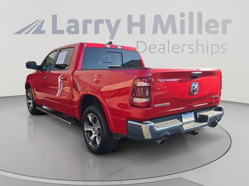 Used 2019 RAM 1500 Laramie AWD/4WD image 3