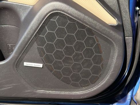 Used 2015 Subaru Outback 2.5i Limited image 32