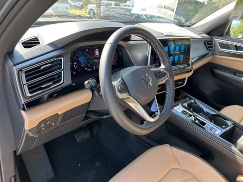 New 2026 Volkswagen Atlas Cross Sport SE image 23