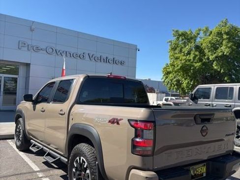Used 2023 Nissan Frontier PRO-4X w/ Technology Package image 6