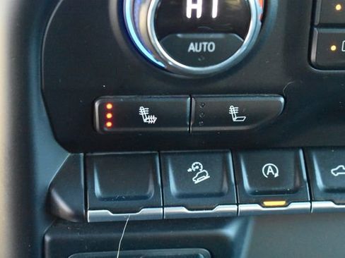 Certified 2021 Chevrolet Silverado 1500 LT Trail Boss w/ Convenience Package II image 34