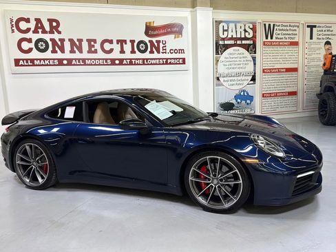 Used 2020 Porsche 911 Carrera 4S image 5