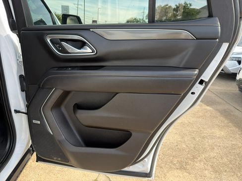 Used 2021 GMC Yukon AT4 AWD/4WD image 36