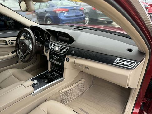 Used 2015 Mercedes-Benz E 350 4MATIC Wagon image 26