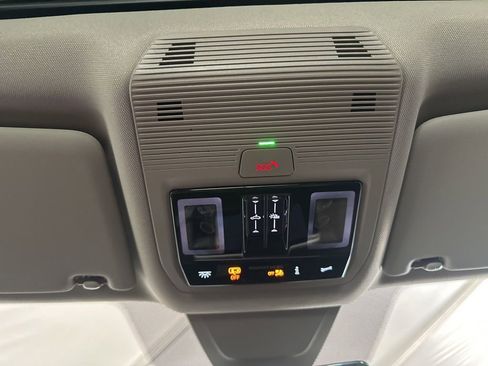 New 2026 Volkswagen Atlas SEL AWD/4WD image 11