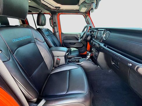 Used 2023 Jeep Wrangler Unlimited Rubicon 4xe AWD/4WD image 27