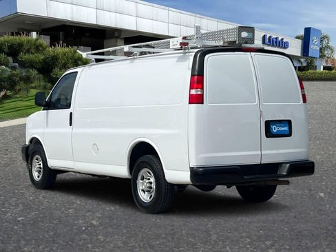 Used 2021 Chevrolet Express 2500 w/ Communications Package RWD image 7