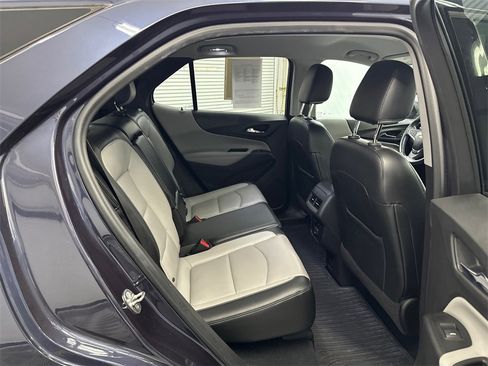 Used 2019 Chevrolet Equinox Premier image 17