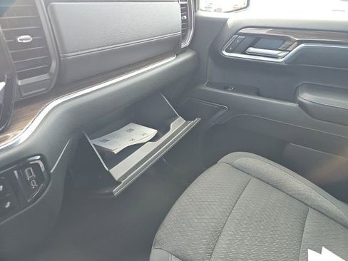 Used 2024 Chevrolet Silverado 1500 LT image 49