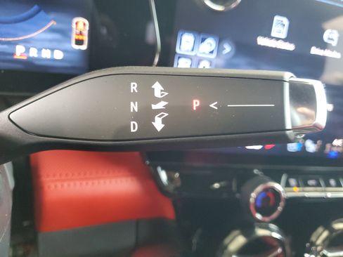 Used 2024 Chevrolet Blazer EV RS AWD/4WD image 29