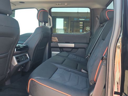 Used 2026 Ford F250 Lariat w/ Black Appearance Package AWD/4WD image 13