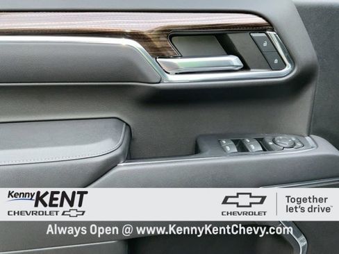 Used 2023 Chevrolet Silverado 1500 RST w/ Redline Edition image 30