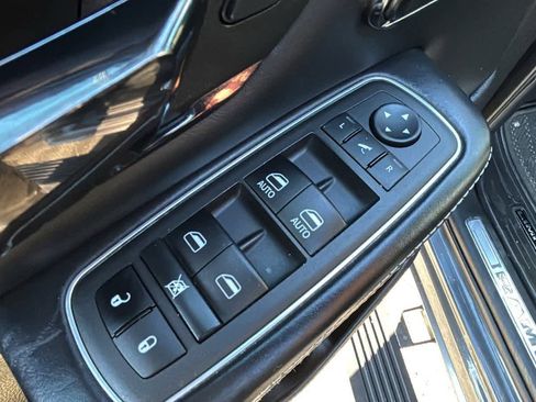 Used 2022 RAM 1500 Limited image 25