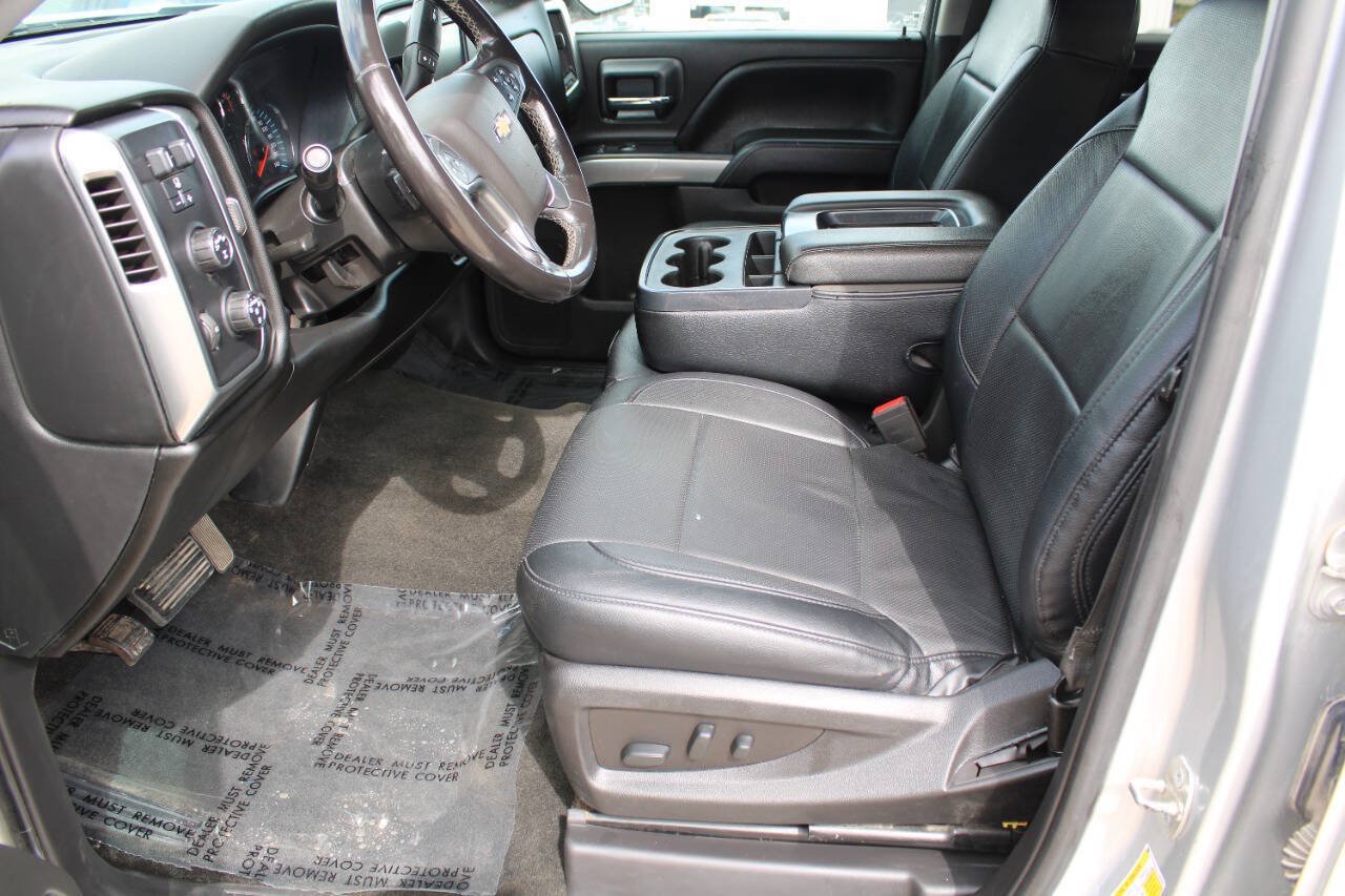 Used 2018 Chevrolet Silverado 1500 LT w/ All Star Edition AWD/4WD image 16
