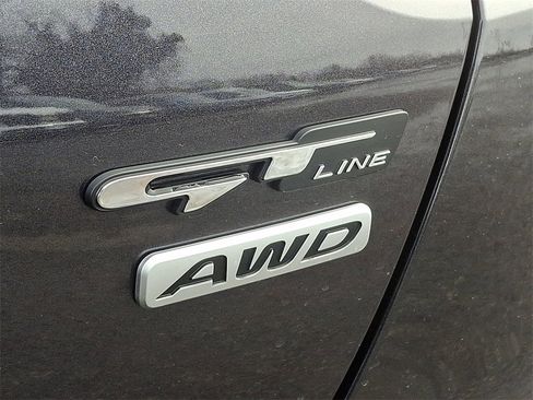 Certified 2022 Kia Stinger GT-Line image 32