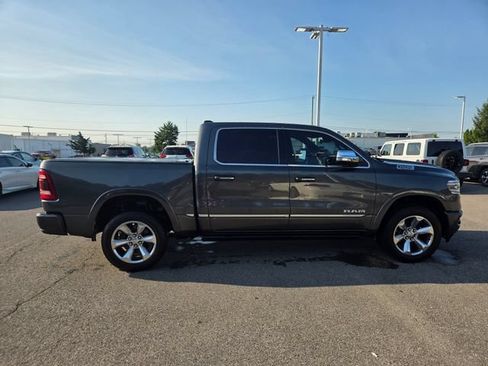 Used 2019 RAM 1500 Limited AWD/4WD image 18