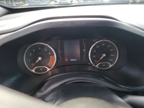 Used 2021 Jeep Renegade Sport AWD/4WD image 12