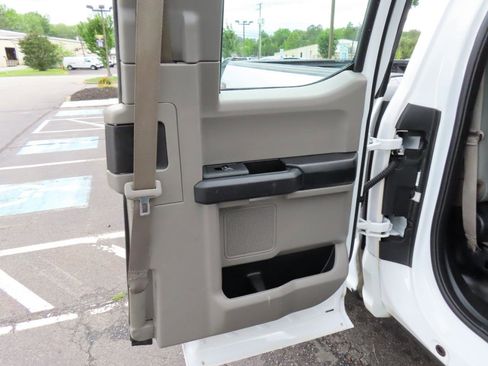 Used 2019 Ford F150 XL w/ Equipment Group 101A Mid RWD image 25