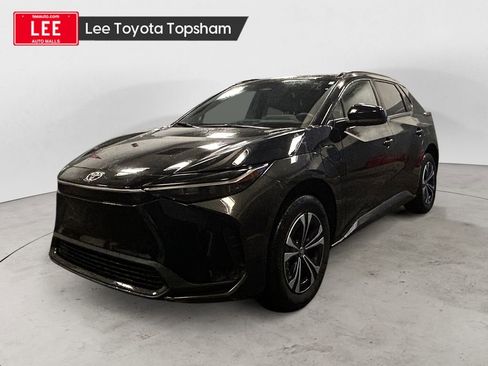 Used 2023 Toyota bZ4X XLE w/ Weather Package image 1